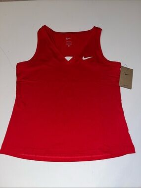 Nike  Tennis Tank Top Womens M DH4926 Red dri-fit shirt back slit NWT
